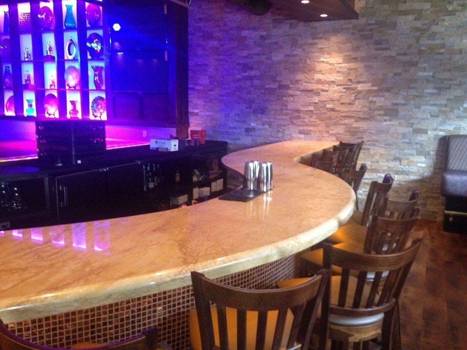 Example of a trendy living room design (Copy)